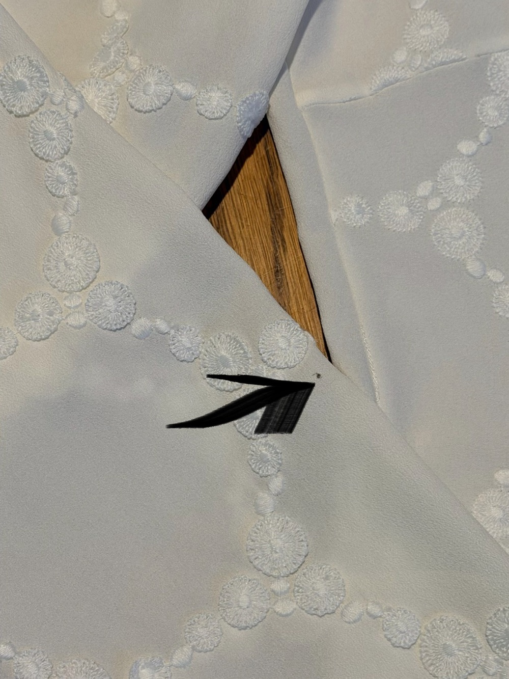 Akris Punto White Embroidered Belted Blouse Mock Neck Long Sleeve - Picture 7 of 16